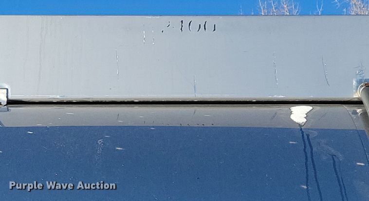 image for item OH9509 2000 Nova tank trailer