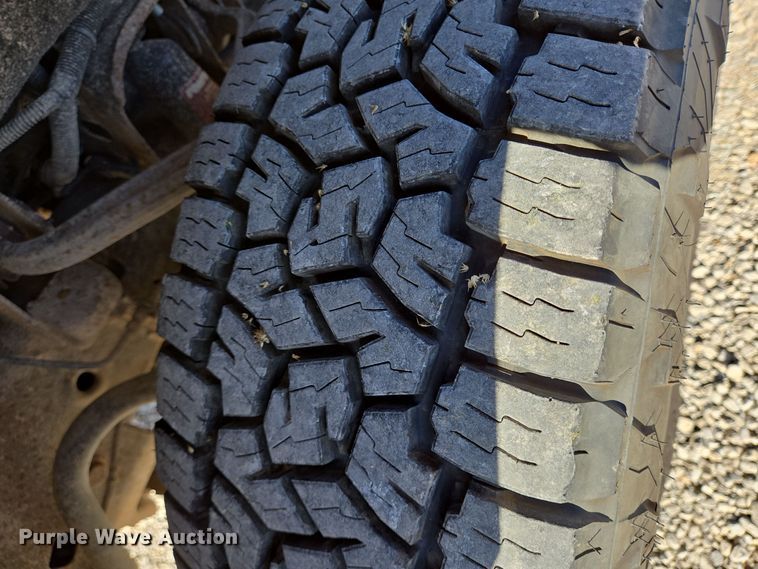 image for item DJ0850 2017 Chevrolet Silverado 2500HD Crew Cab pickup truck