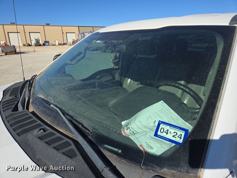 image for item DJ0851 2017 Ford F250 Super Duty XL Crew Cab pickup truck