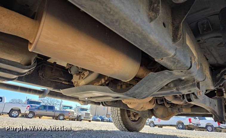 image for item DJ0851 2017 Ford F250 Super Duty XL Crew Cab pickup truck