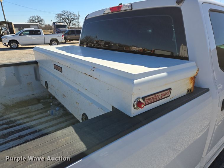 image for item DJ0851 2017 Ford F250 Super Duty XL Crew Cab pickup truck