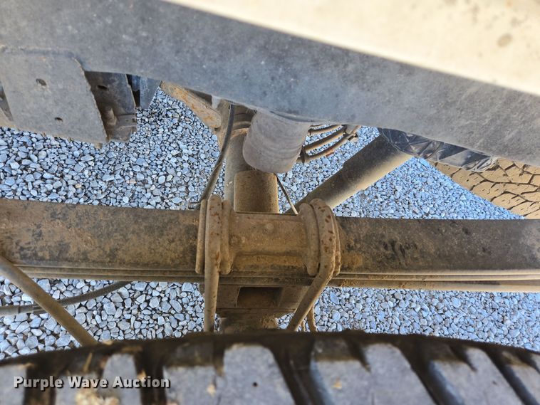 image for item DJ0851 2017 Ford F250 Super Duty XL Crew Cab pickup truck