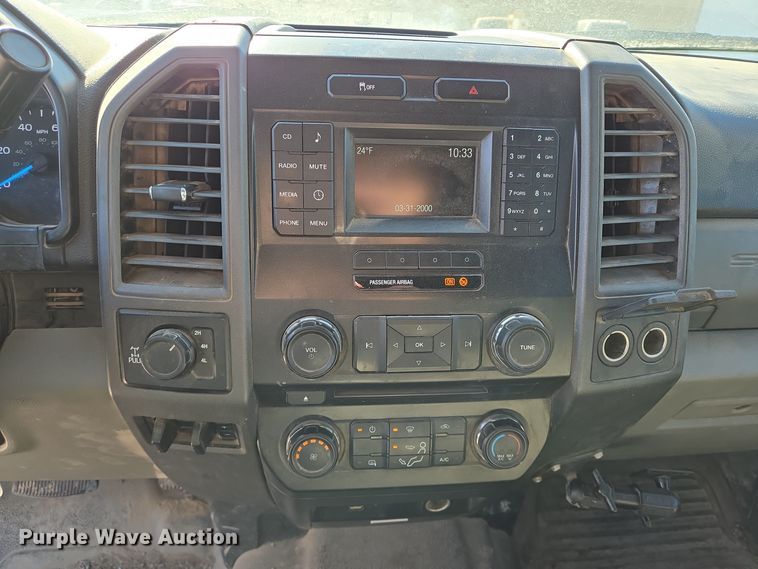 image for item DJ0851 2017 Ford F250 Super Duty XL Crew Cab pickup truck