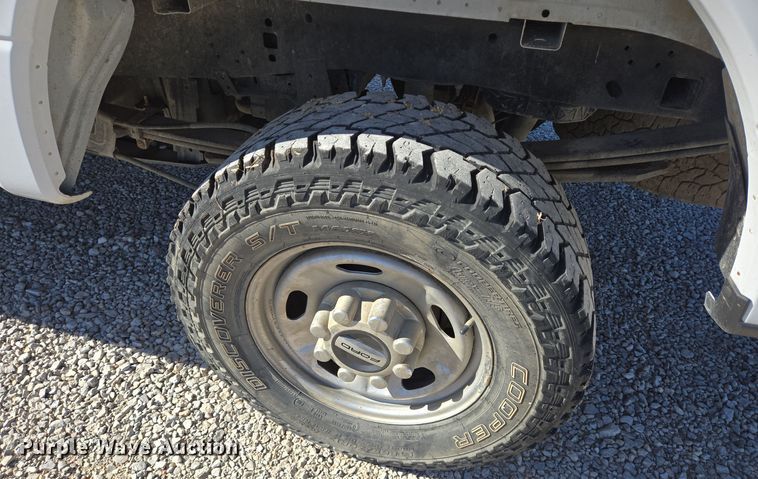 image for item DJ0851 2017 Ford F250 Super Duty XL Crew Cab pickup truck