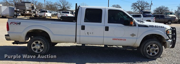 image for item DJ0853 2014 Ford F350 Super Duty XL Crew Cab pickup truck