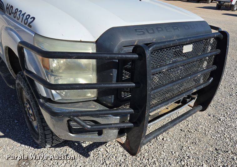 image for item DJ0853 2014 Ford F350 Super Duty XL Crew Cab pickup truck