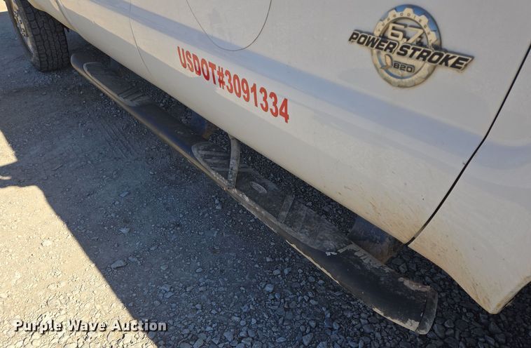 image for item DJ0853 2014 Ford F350 Super Duty XL Crew Cab pickup truck