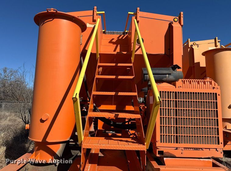 image for item DJ0854 2014 NOV Appco FS-30 frac sander trailer