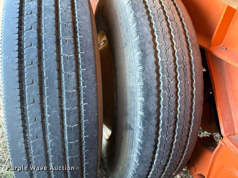 image for item DJ0854 2014 NOV Appco FS-30 frac sander trailer