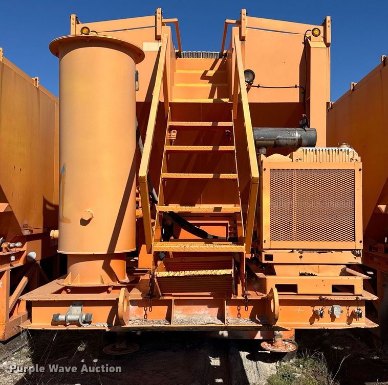 image for item DJ0856 2010 NOV Appco FS-30 frac sander trailer