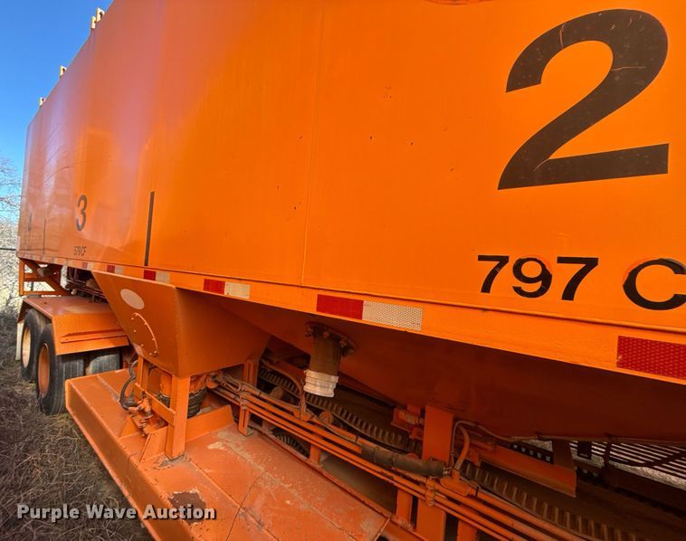 image for item DJ0856 2010 NOV Appco FS-30 frac sander trailer