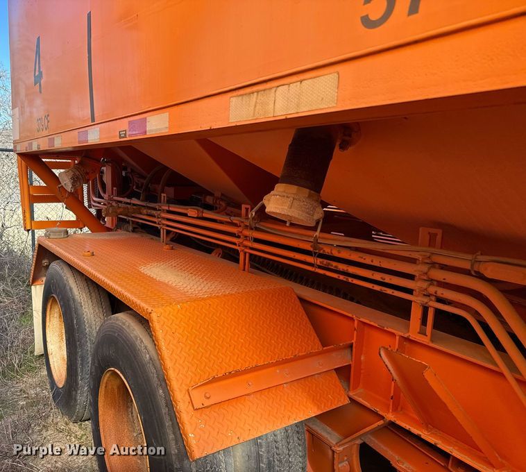 image for item DJ0856 2010 NOV Appco FS-30 frac sander trailer