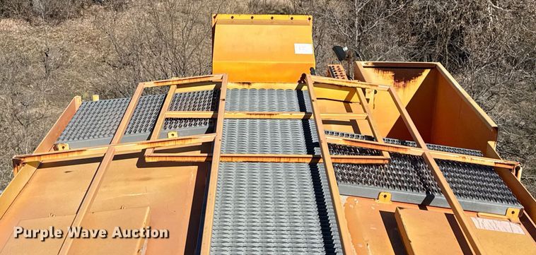 image for item DJ0857 2011 NOV Appco FS-30 frac sander trailer