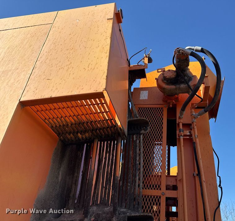 image for item DJ0857 2011 NOV Appco FS-30 frac sander trailer