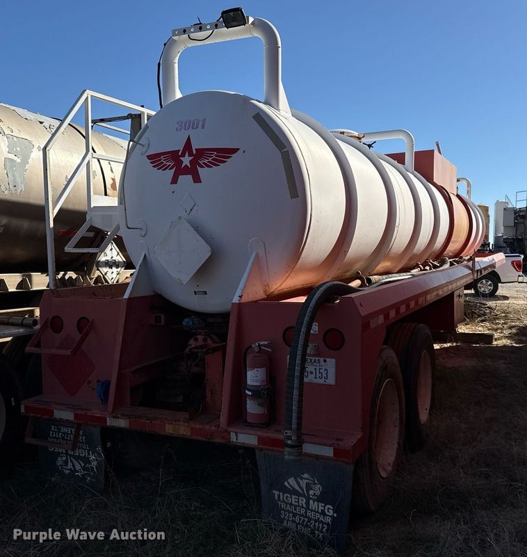 image for item DJ0860 2013 Proco PVT vacuum trailer