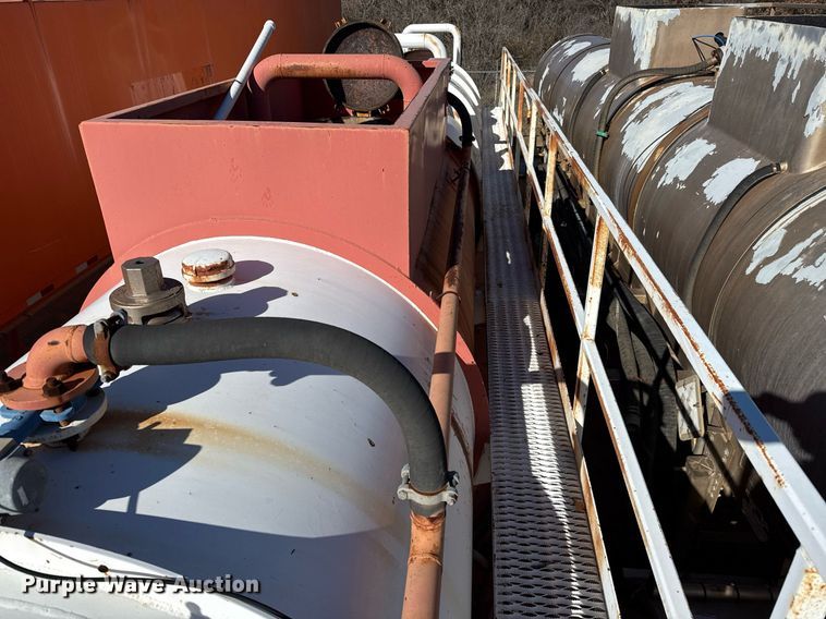 image for item DJ0860 2013 Proco PVT vacuum trailer