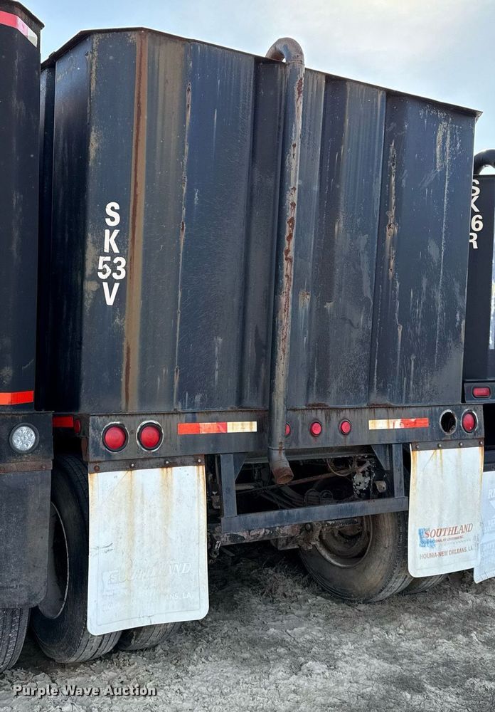 image for item DJ0862 Dragon Frac tank trailer