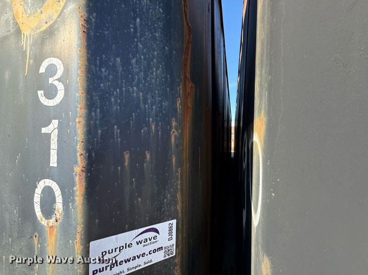 image for item DJ0862 Dragon Frac tank trailer