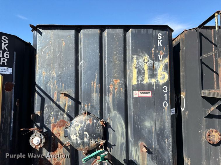 image for item DJ0862 Dragon Frac tank trailer