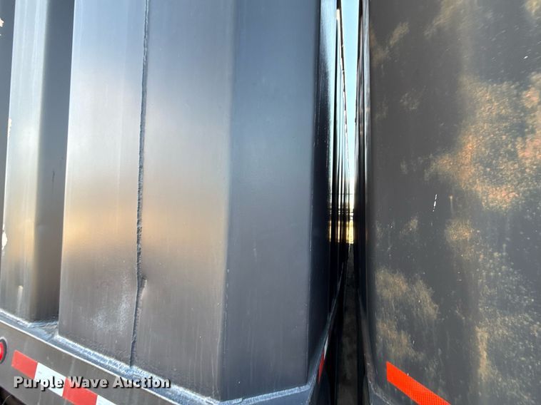 image for item DJ0863 Dragon frac tank trailer