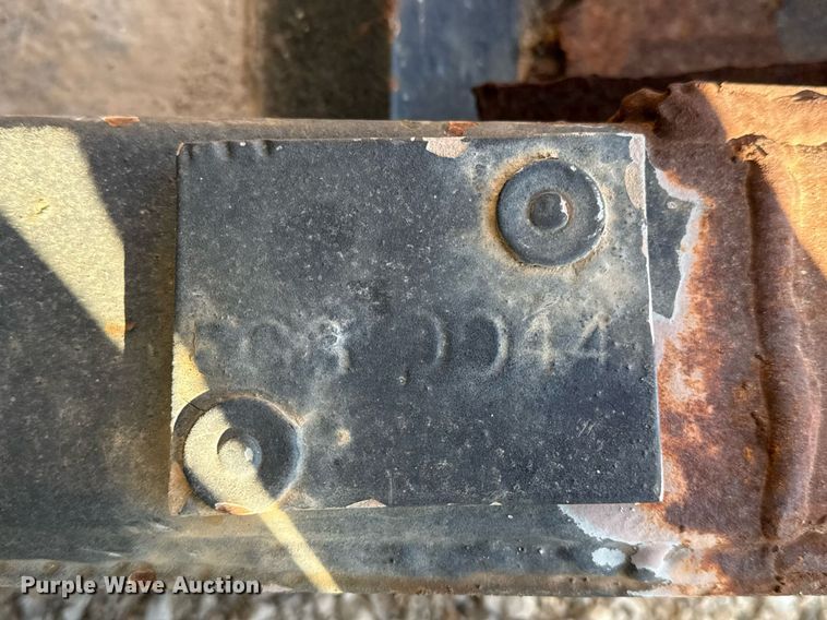 image for item DJ0863 Dragon frac tank trailer