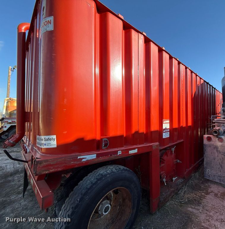image for item DJ0864 Dragon Frac tank trailer