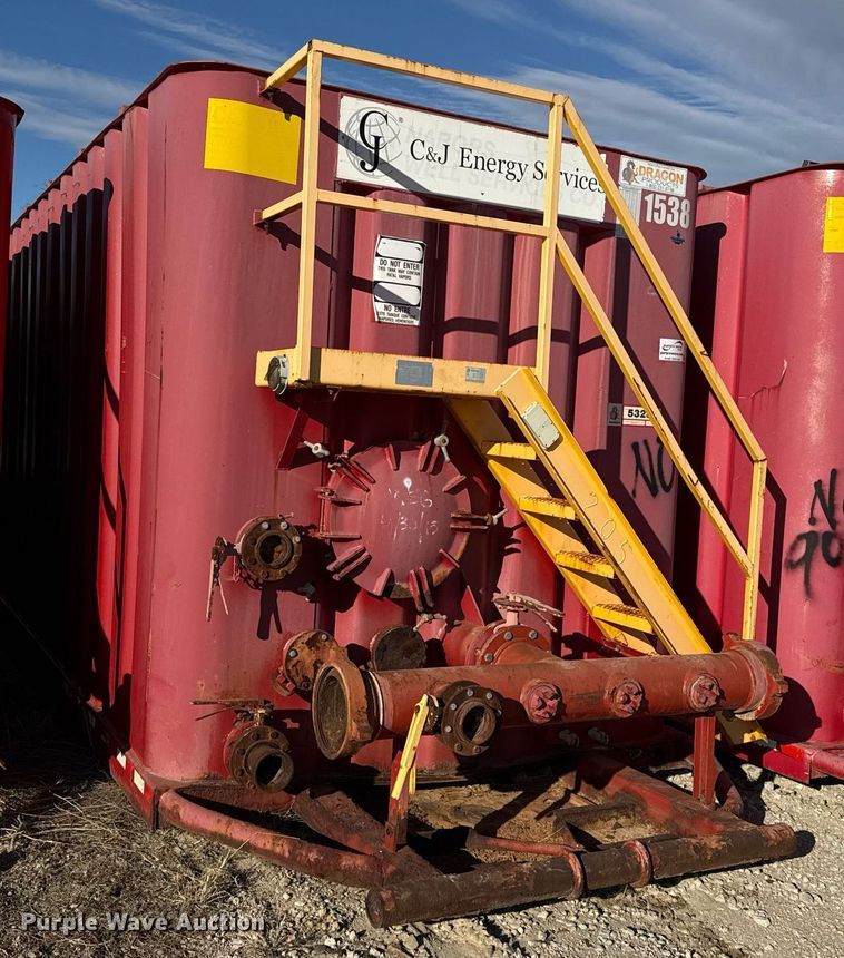 image for item DJ0865 Dragon Frac tank trailer