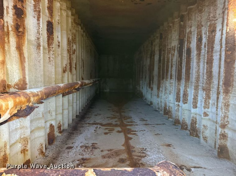 image for item DJ0865 Dragon Frac tank trailer