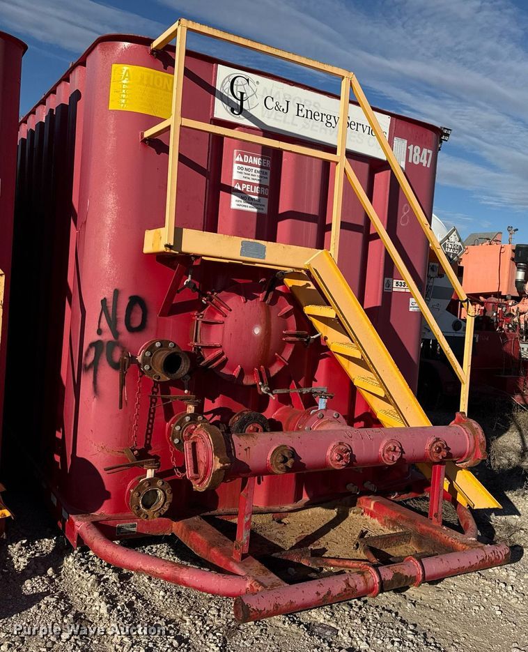 image for item DJ0866 Dragon Frac tank trailer