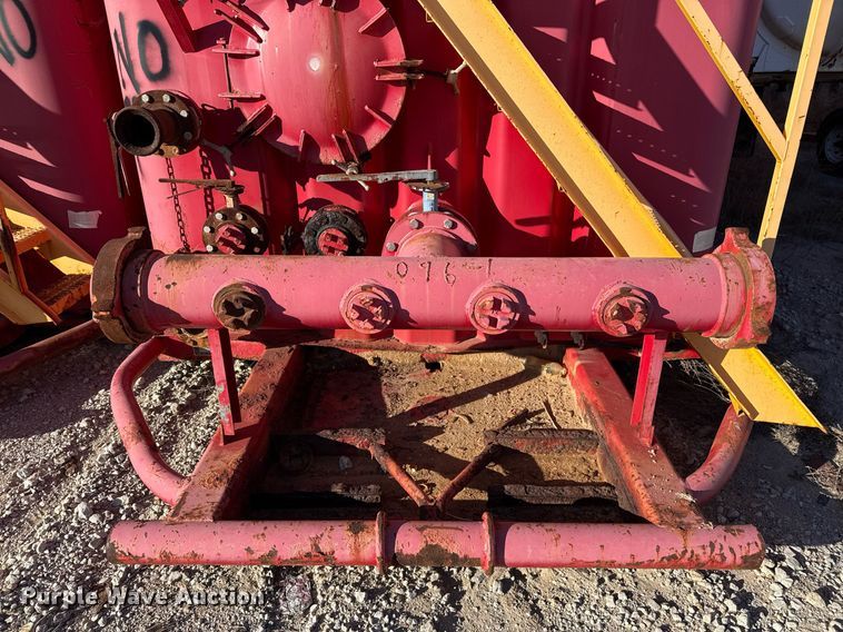 image for item DJ0866 Dragon Frac tank trailer