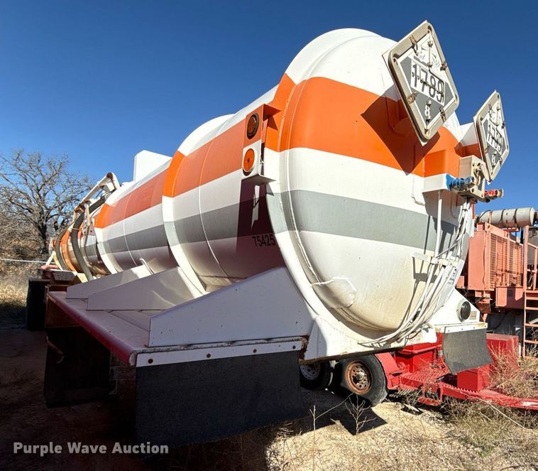 image for item DJ0867 2012 Overland acid tank trailer