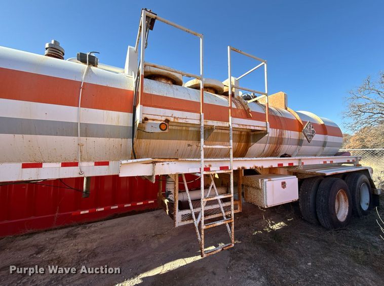 image for item DJ0867 2012 Overland acid tank trailer