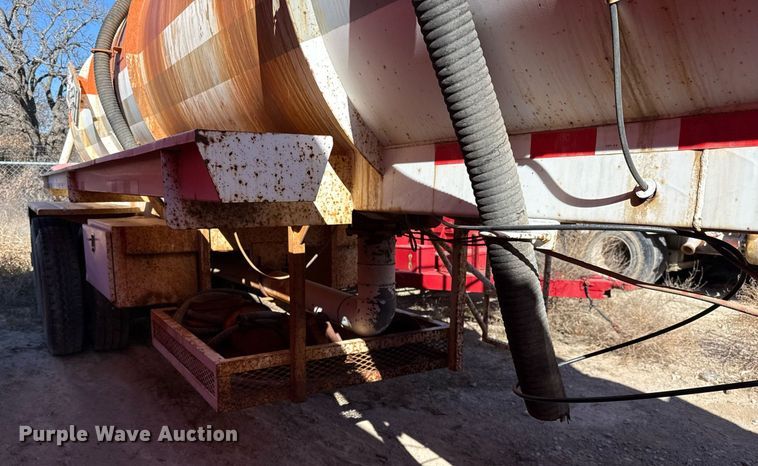 image for item DJ0867 2012 Overland acid tank trailer