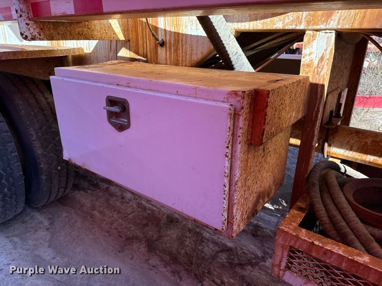 image for item DJ0867 2012 Overland acid tank trailer