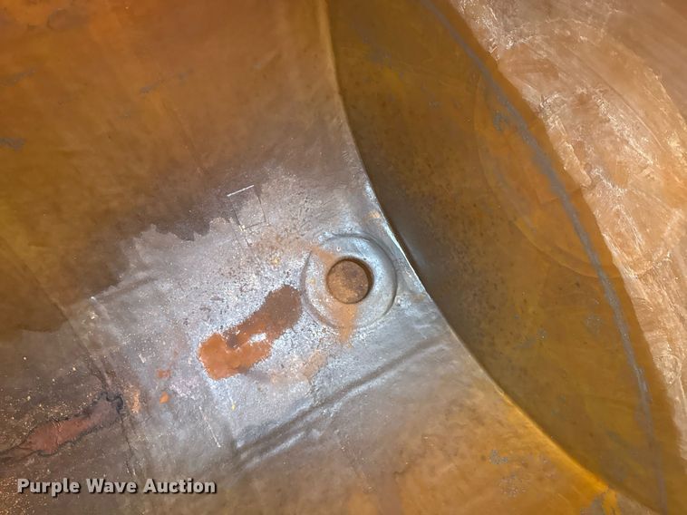 image for item DJ0867 2012 Overland acid tank trailer