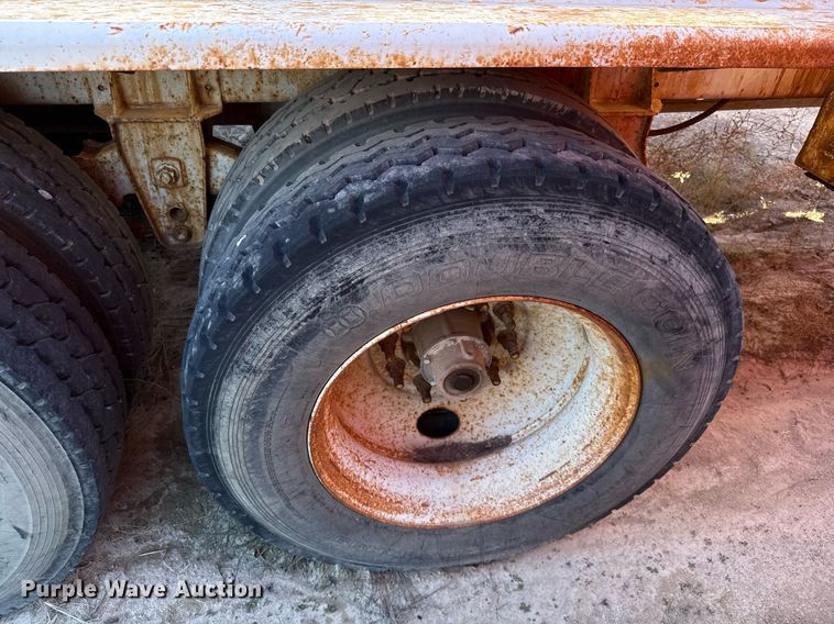 image for item DJ0867 2012 Overland acid tank trailer