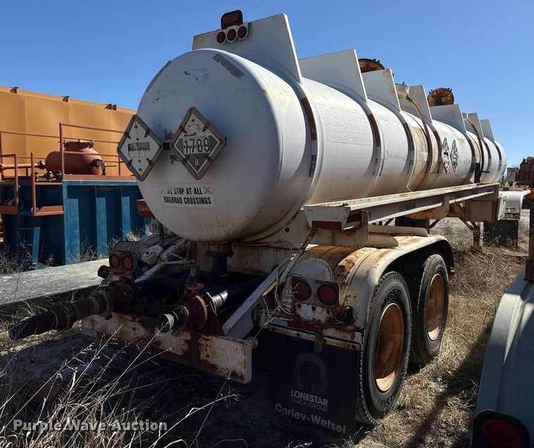image for item DJ0868 1981 Trailex acid tank trailer