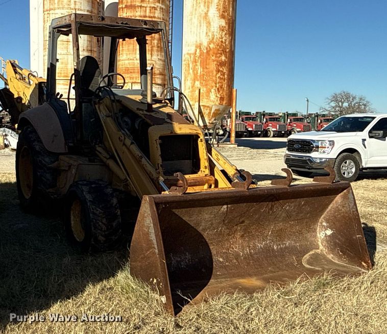 image for item DJ0872 1999 New Holland 575E backhoe