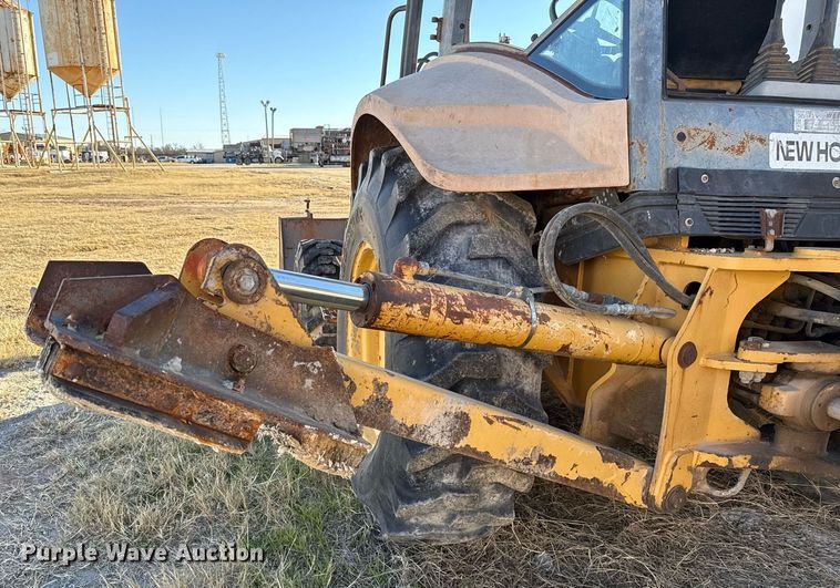 image for item DJ0872 1999 New Holland 575E backhoe