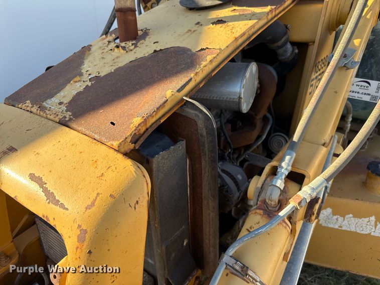 image for item DJ0872 1999 New Holland 575E backhoe