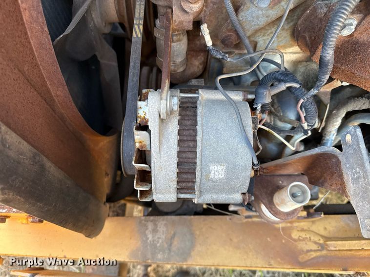 image for item DJ0872 1999 New Holland 575E backhoe