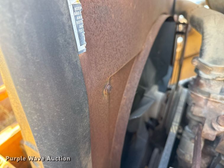 image for item DJ0872 1999 New Holland 575E backhoe