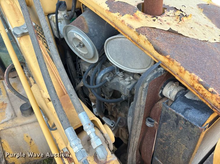 image for item DJ0872 1999 New Holland 575E backhoe