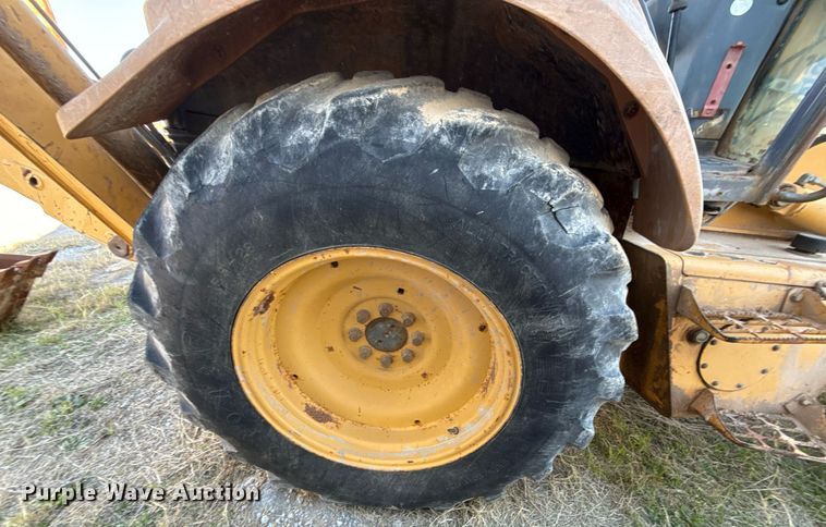 image for item DJ0872 1999 New Holland 575E backhoe