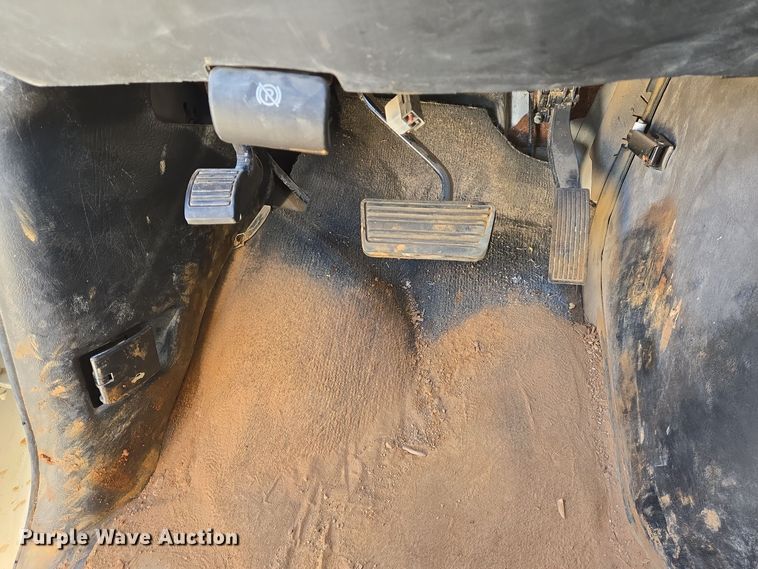 image for item DJ0873 2016 Chevrolet Express 3500 van