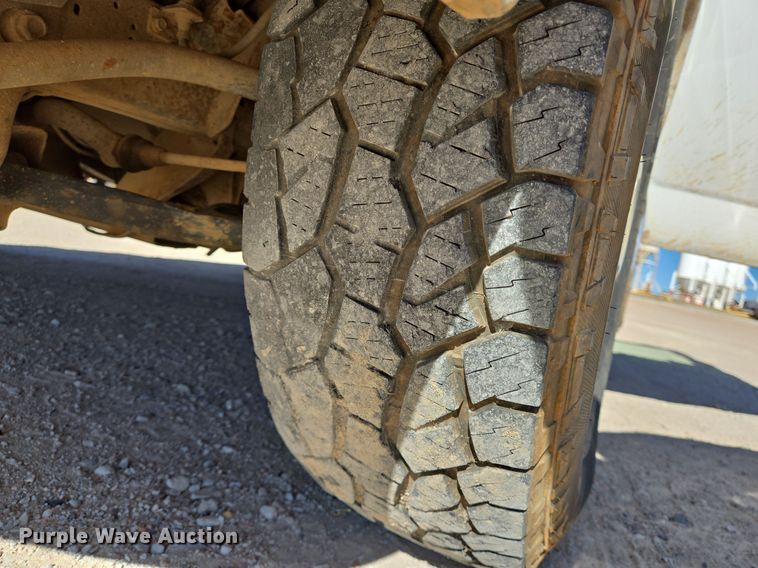 image for item DJ0873 2016 Chevrolet Express 3500 van