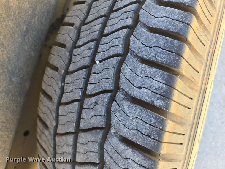 image for item DJ0873 2016 Chevrolet Express 3500 van