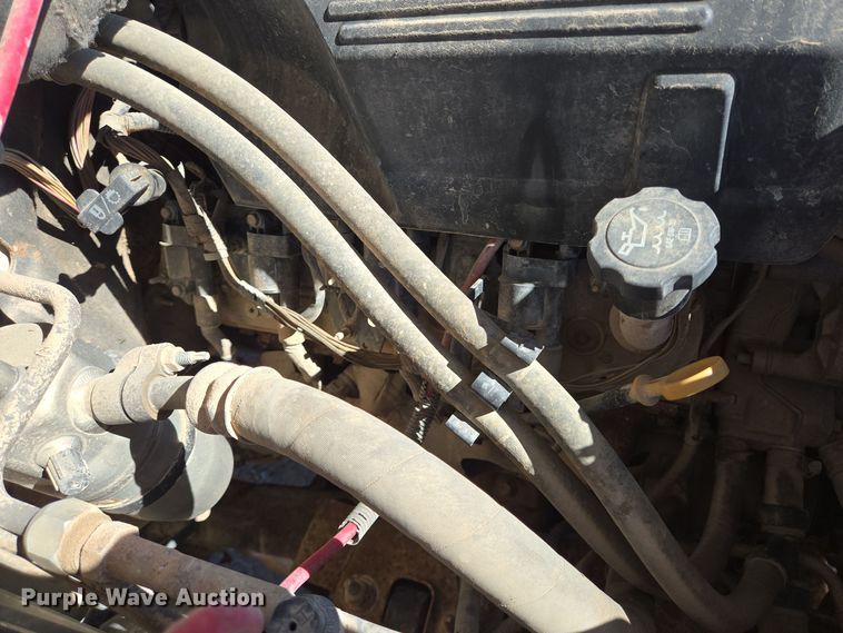 image for item DJ0874 2011 GMC Sierra 2500HD Crew Cab pickup truck