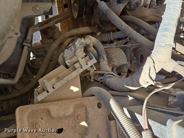 image for item DJ0874 2011 GMC Sierra 2500HD Crew Cab pickup truck