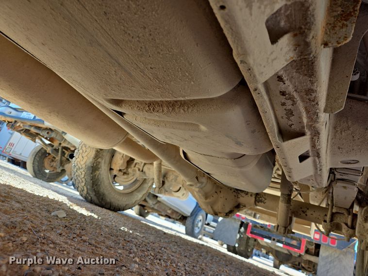 image for item DJ0876 2016 Chevrolet Express 3500 van